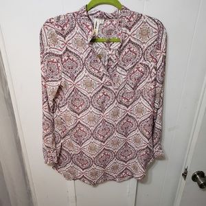 Lara Pink-Multi LS Roll Tab Sleeve V-Neck Tunic